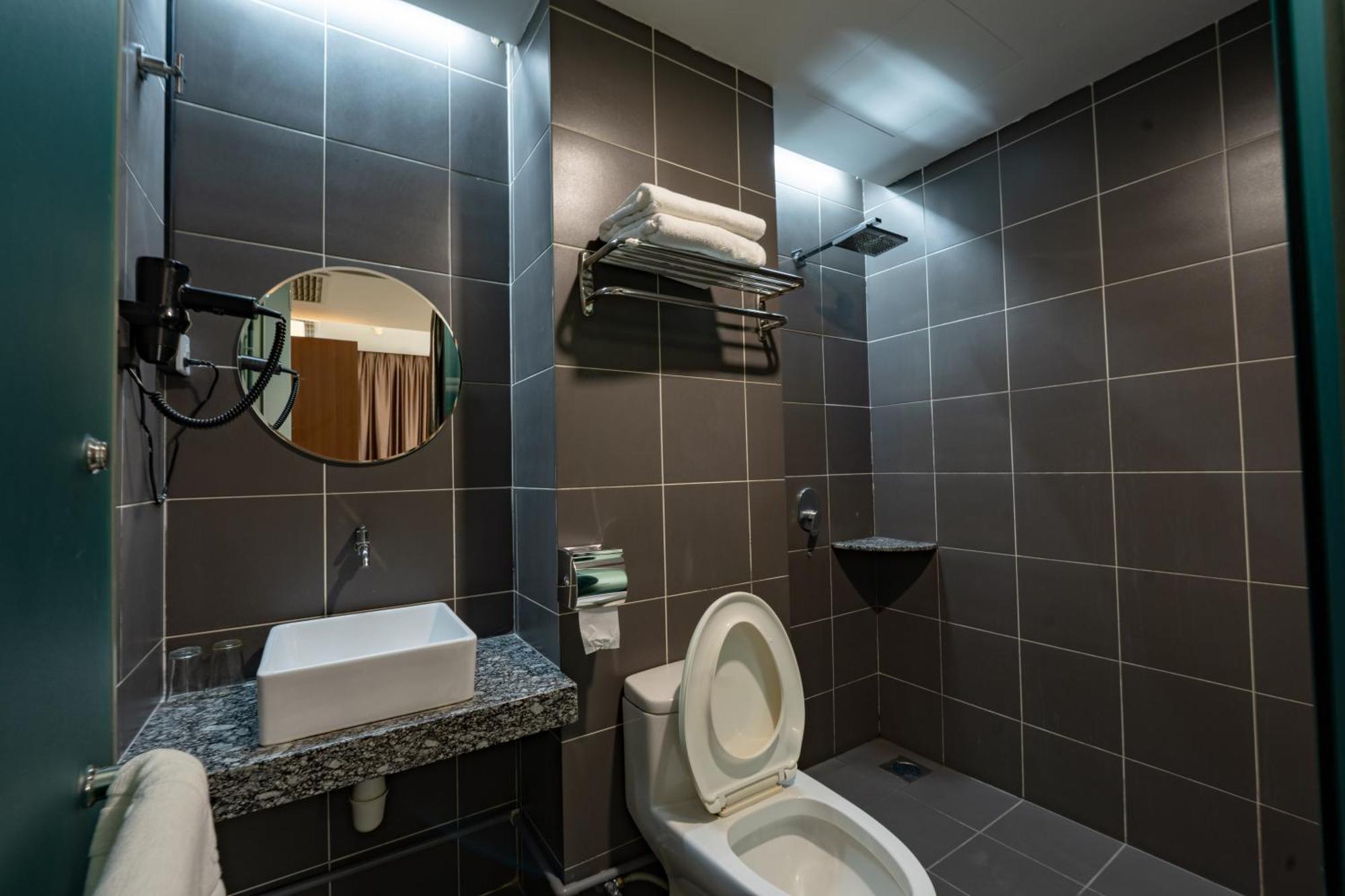 Green Hotel Puchong Ngoại thất bức ảnh