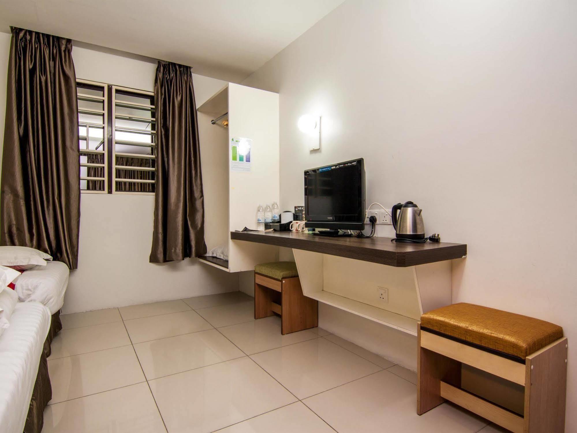 Green Hotel Puchong Ngoại thất bức ảnh